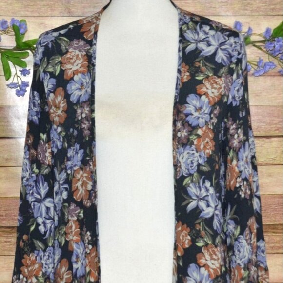 Little Lies Open Front Floral Cardigan Kimono Size XS Blue Floral Bell Sleeve - Picture 2 of 12